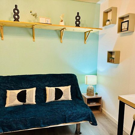 Les Pieds Dans L'Eau Apartment La Seyne-sur-Mer Luaran gambar